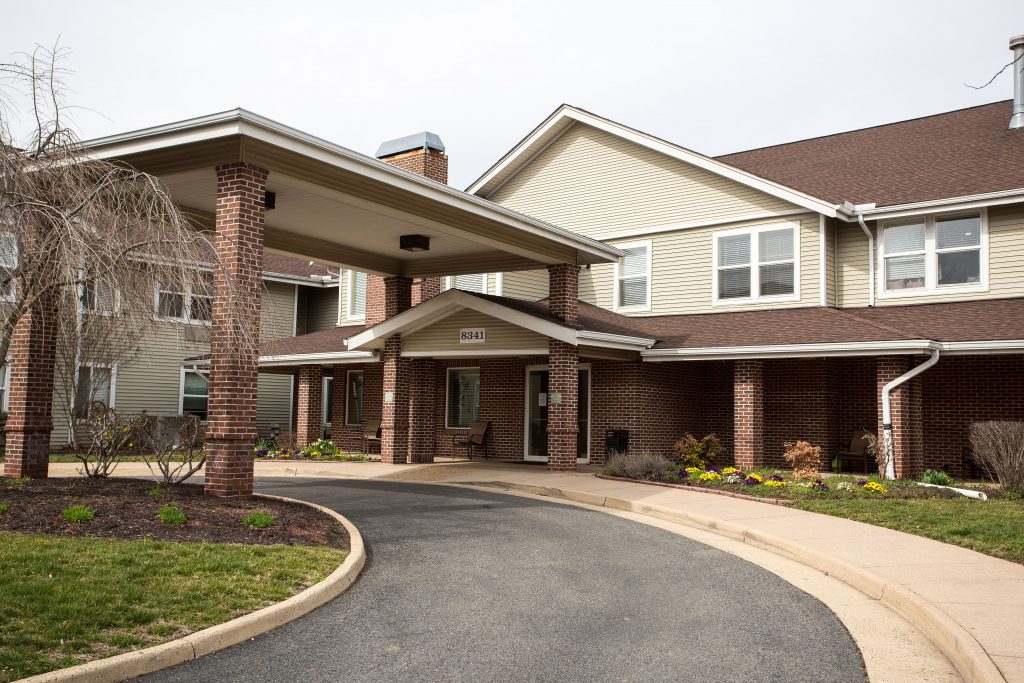 1Z2A1263 Paramount Senior Living